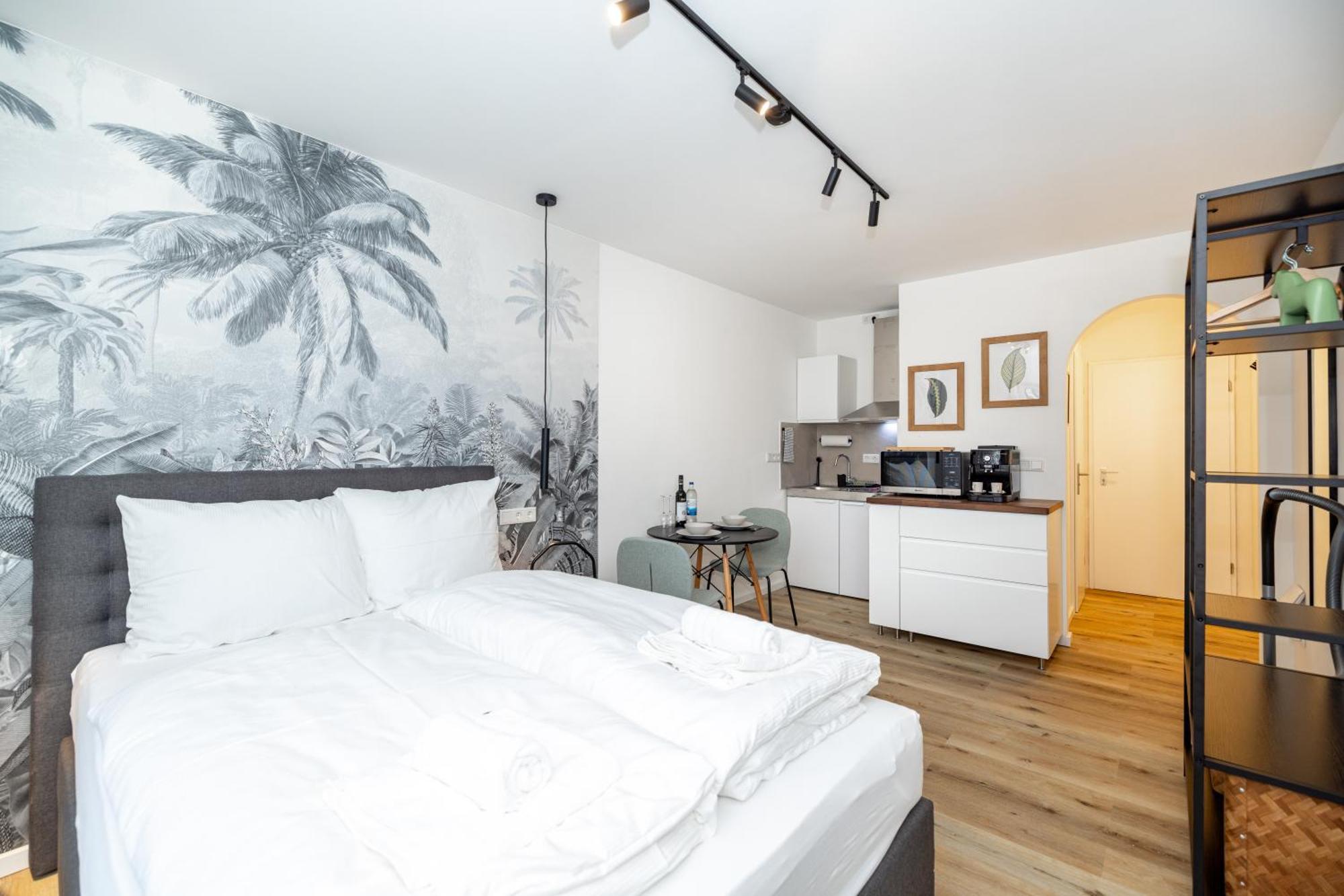 Kleines Apartment Mit Balkon Würzburg Eksteriør billede