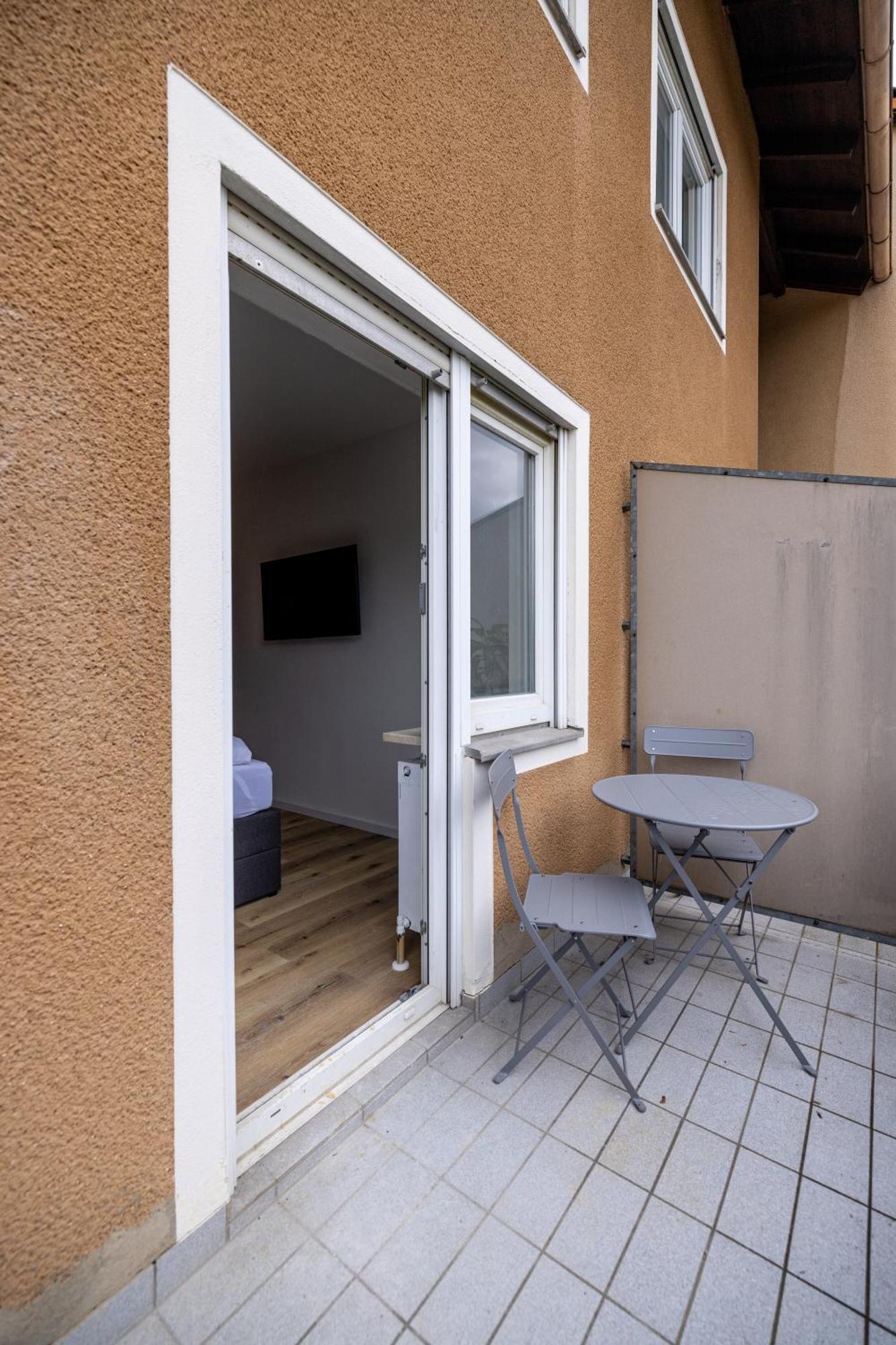 Kleines Apartment Mit Balkon Würzburg Eksteriør billede