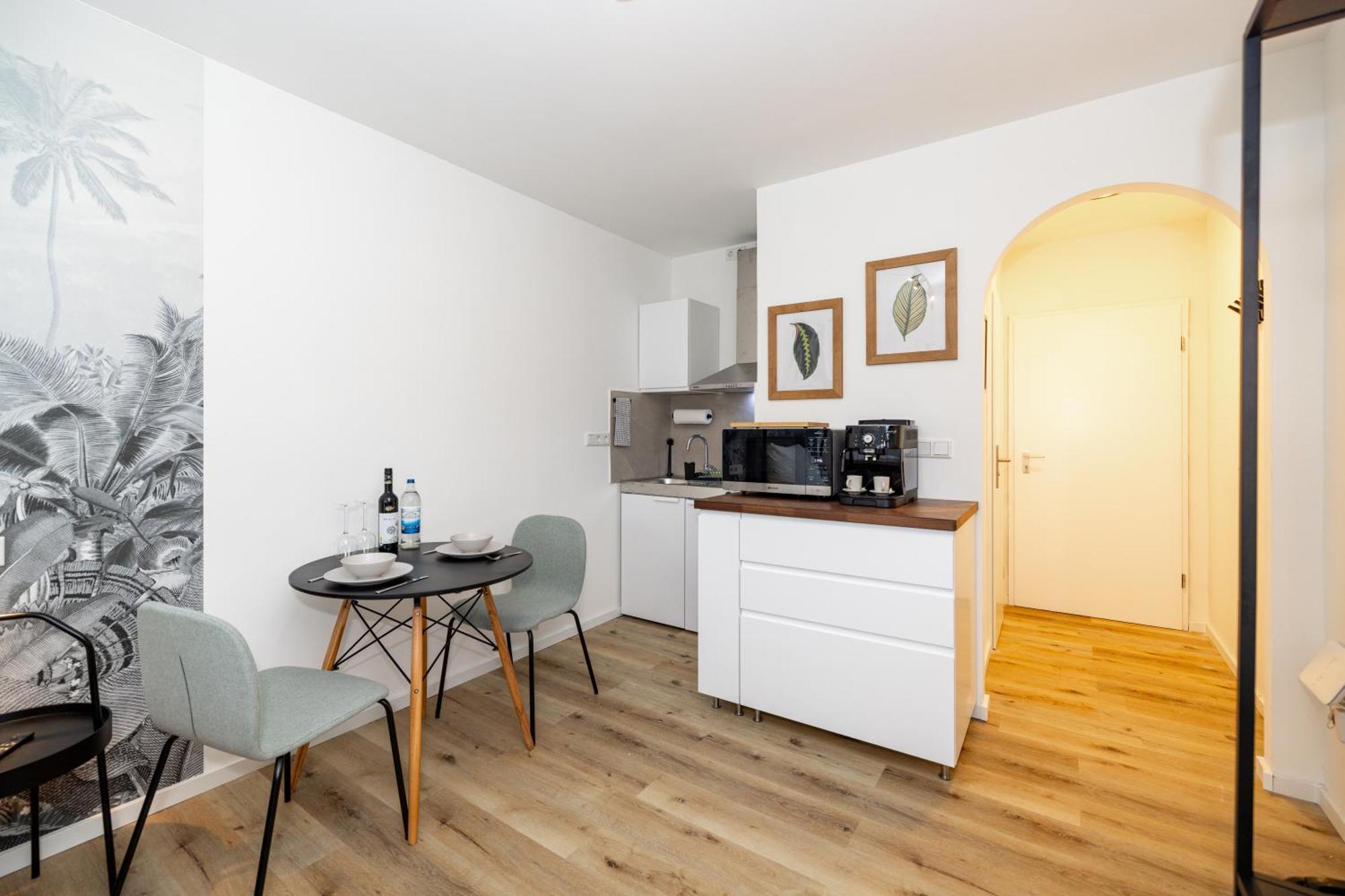 Kleines Apartment Mit Balkon Würzburg Eksteriør billede