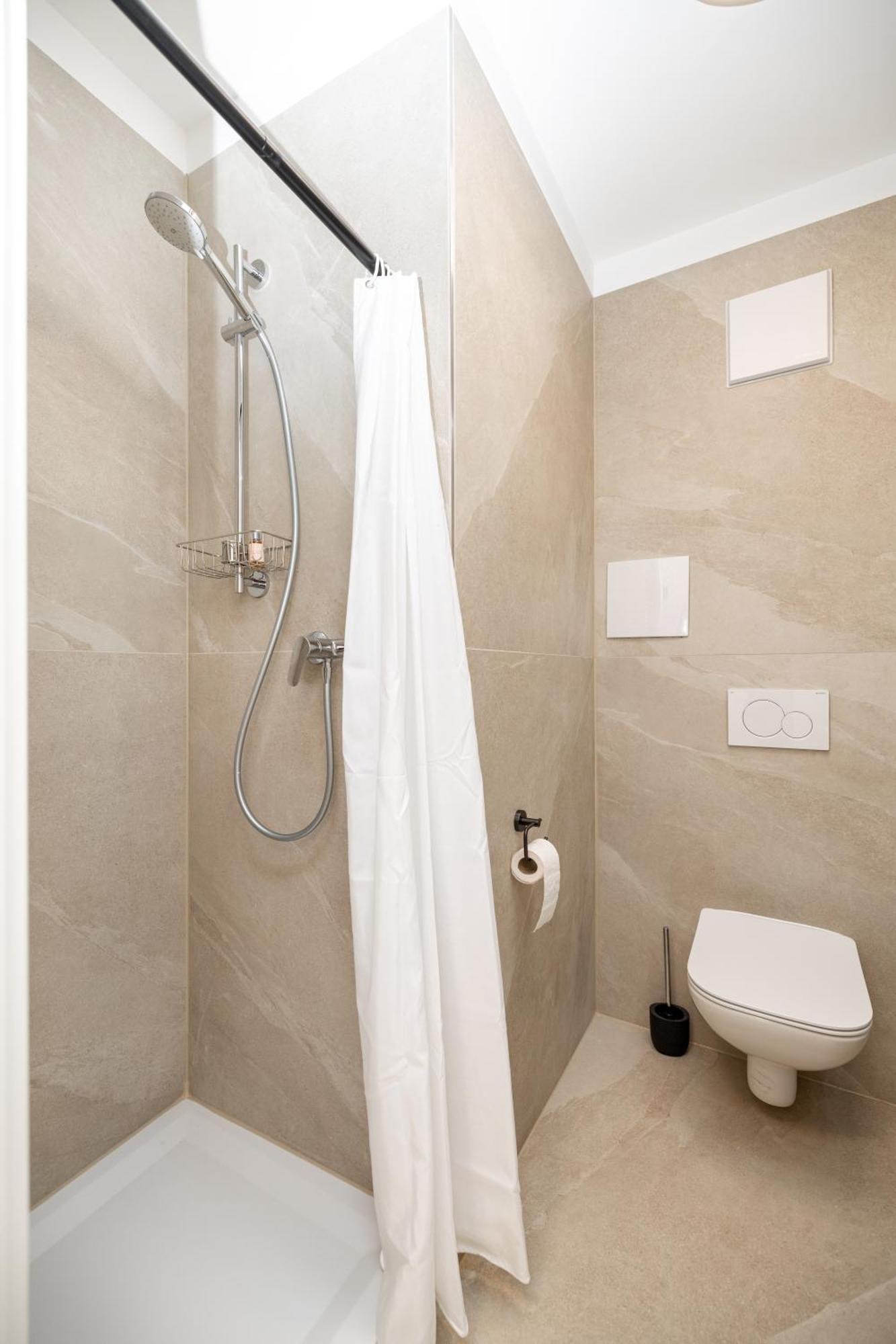 Kleines Apartment Mit Balkon Würzburg Eksteriør billede