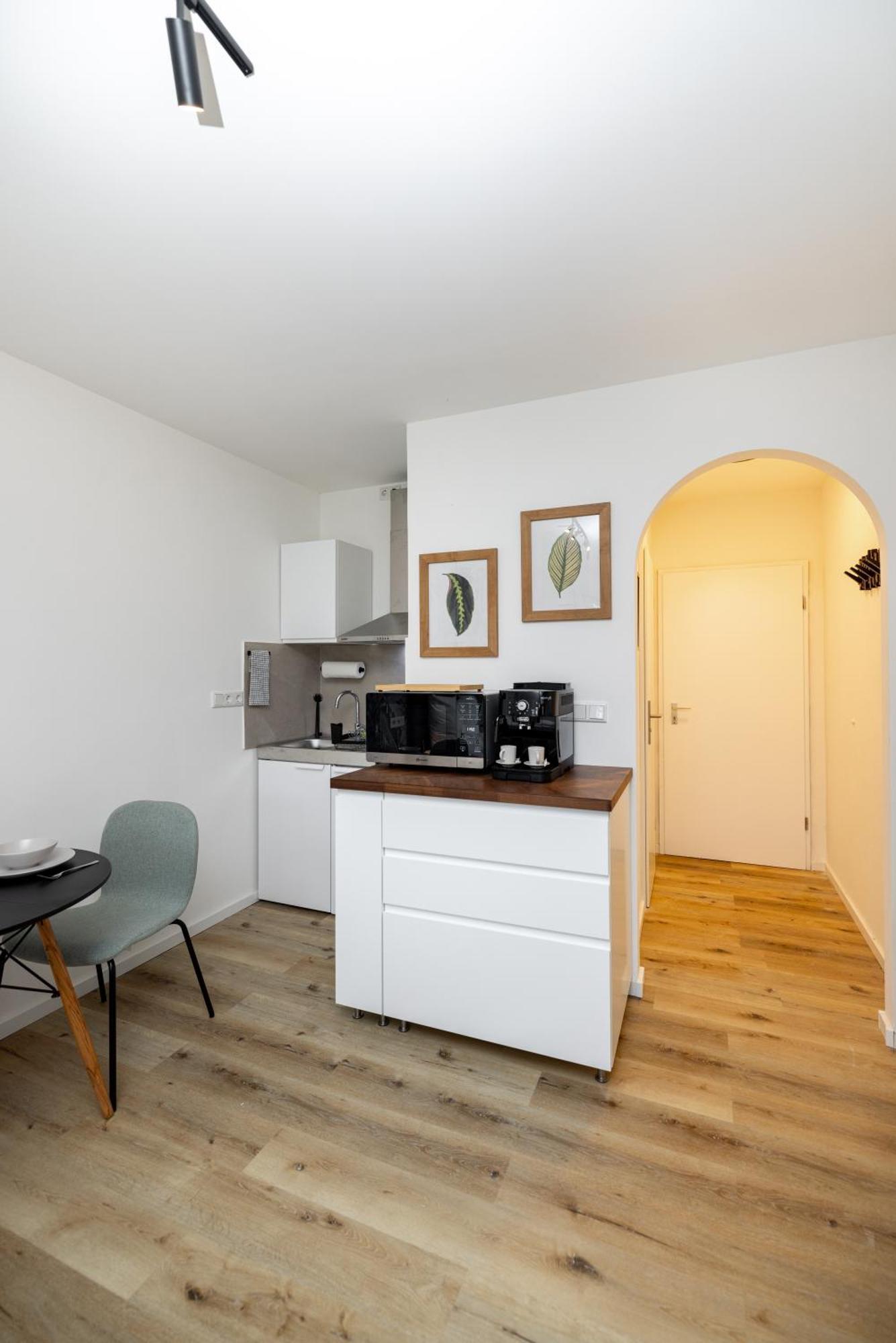 Kleines Apartment Mit Balkon Würzburg Eksteriør billede