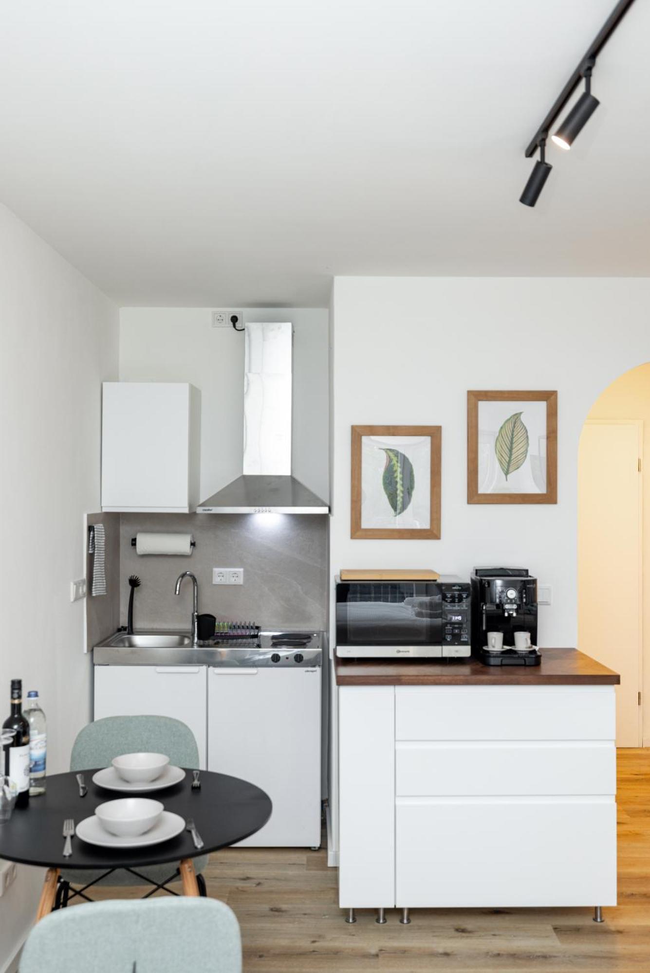 Kleines Apartment Mit Balkon Würzburg Eksteriør billede